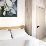 Apartman Lux&2jacuzzi. New! Golden Mile Americas, Parque Santiago 2. Pool Heated Sea Water 2 Bdr Playa de las Américas