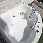 Apartman Lux&2jacuzzi. New! Golden Mile Americas, Parque Santiago 2. Pool Heated Sea Water 2 Bdr *