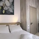 Lux&2jacuzzi. New! Golden Mile Americas, Parque Santiago 2. Pool Heated Sea Water 2 Bdr * Playa de las Américas
