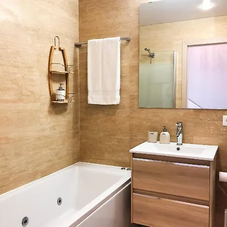 Apartment Lux&2jacuzzi. New! Golden Mile Americas, Parque Santiago 2. Pool Heated Sea Water 2 Bdr