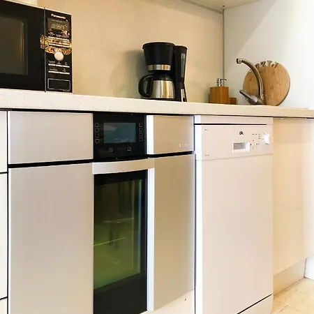 Apartment Lux&2jacuzzi. New! Golden Mile Americas, Parque Santiago 2. Pool Heated Sea Water 2 Bdr Playa de las Americas (Tenerife)